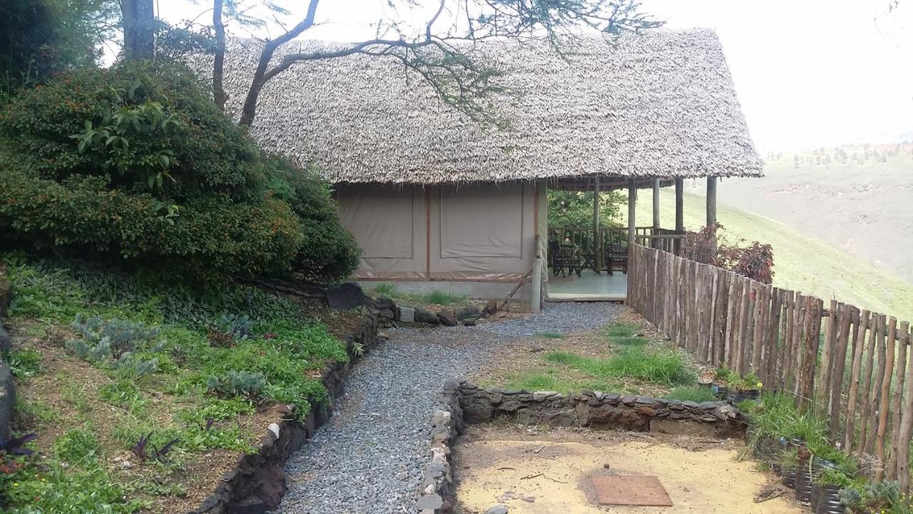 Maili Saba Camp Villa Nakuru Eksteriør bilde