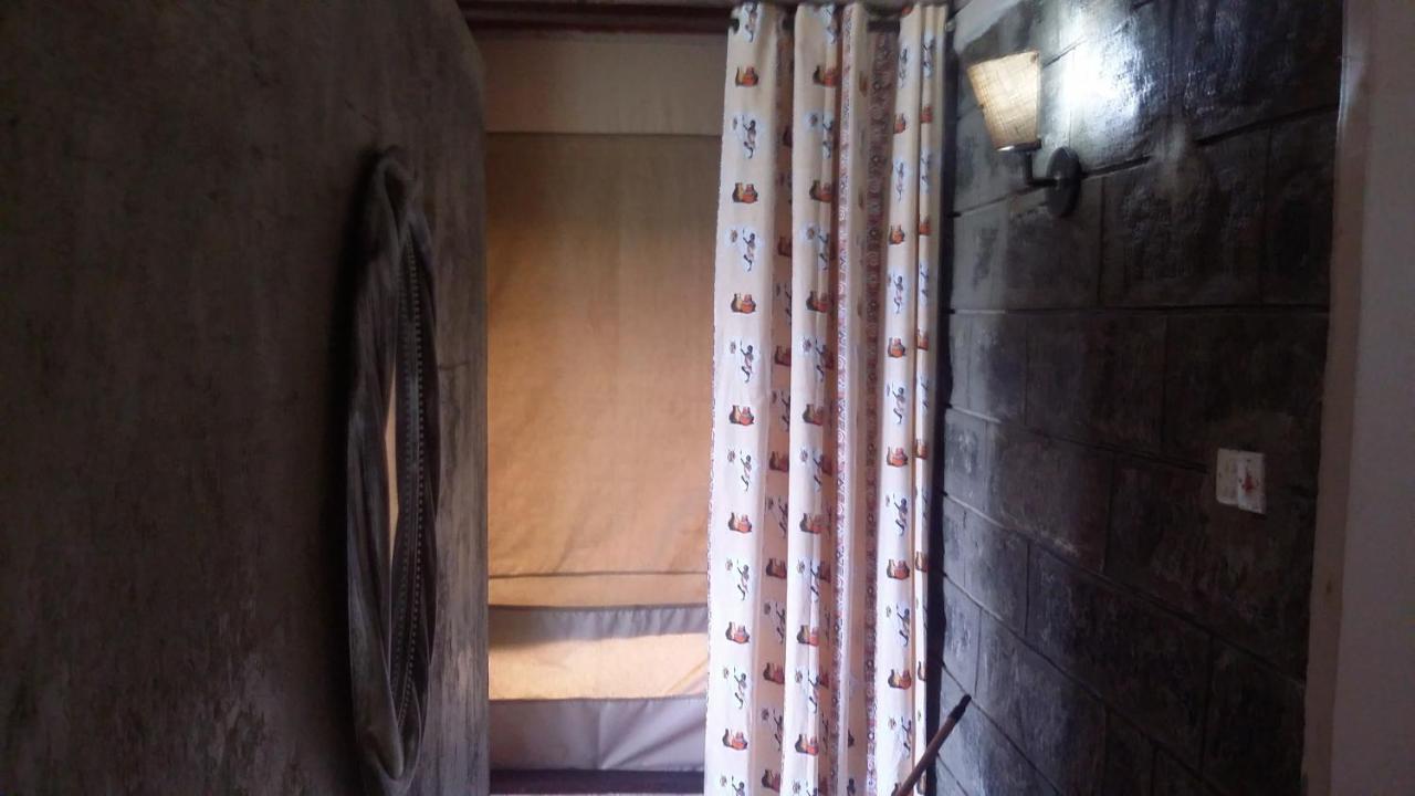 Maili Saba Camp Villa Nakuru Eksteriør bilde