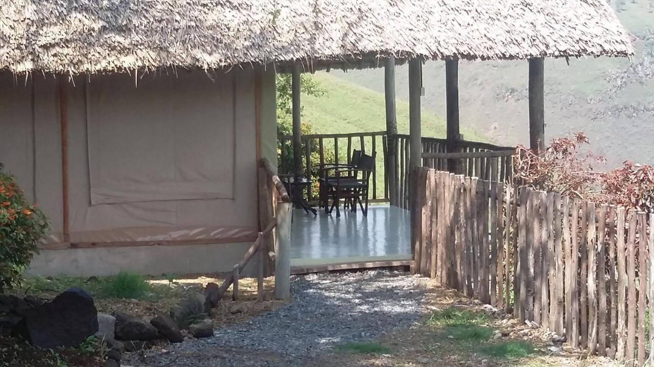 Maili Saba Camp Villa Nakuru Eksteriør bilde