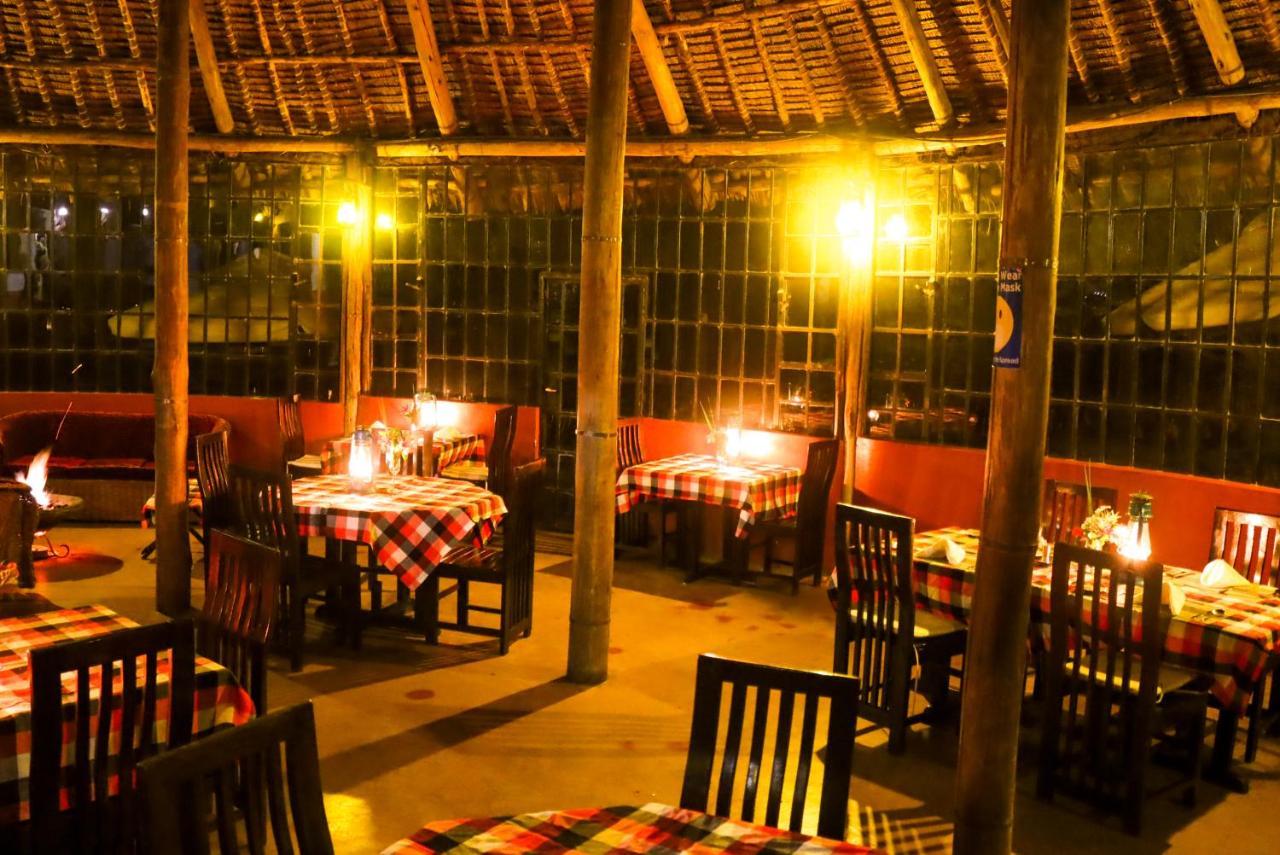 Maili Saba Camp Villa Nakuru Eksteriør bilde