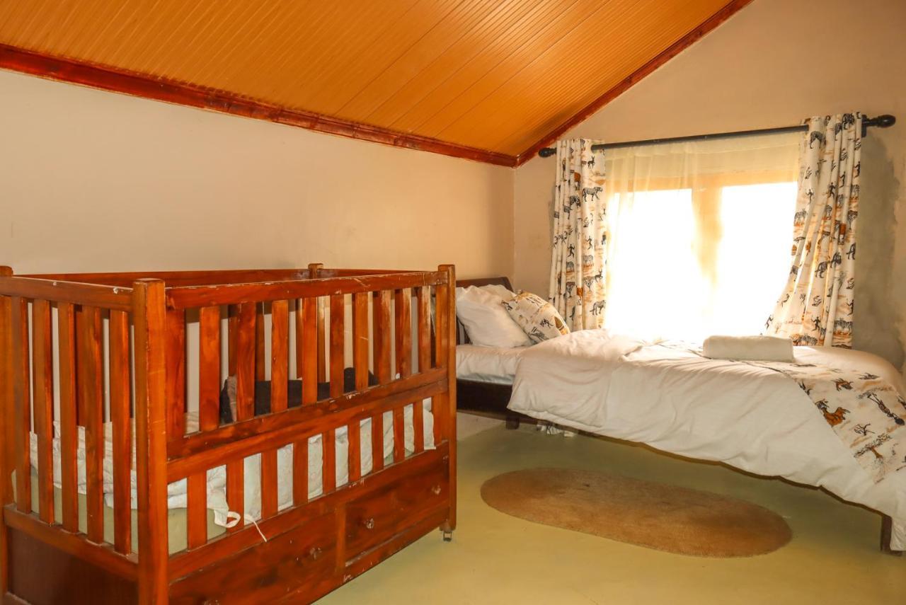 Maili Saba Camp Villa Nakuru Eksteriør bilde
