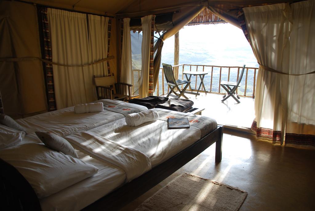Maili Saba Camp Villa Nakuru Eksteriør bilde