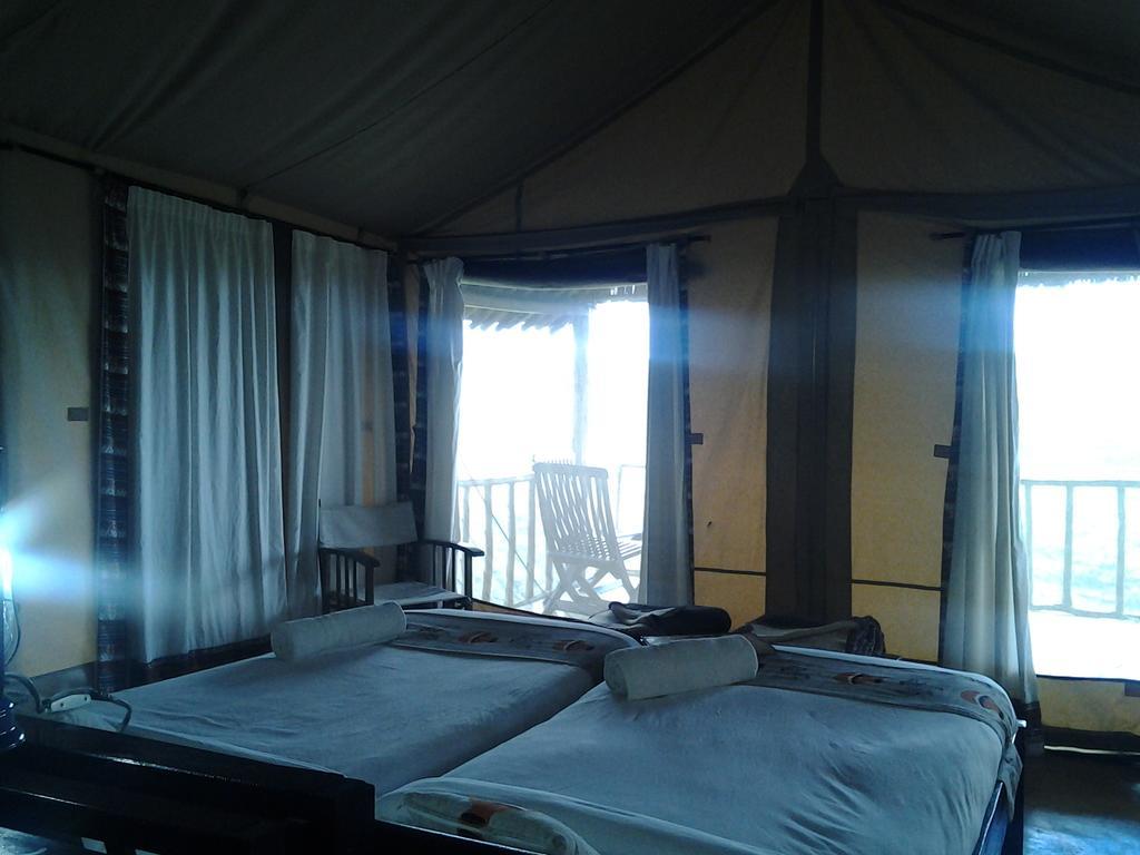 Maili Saba Camp Villa Nakuru Rom bilde